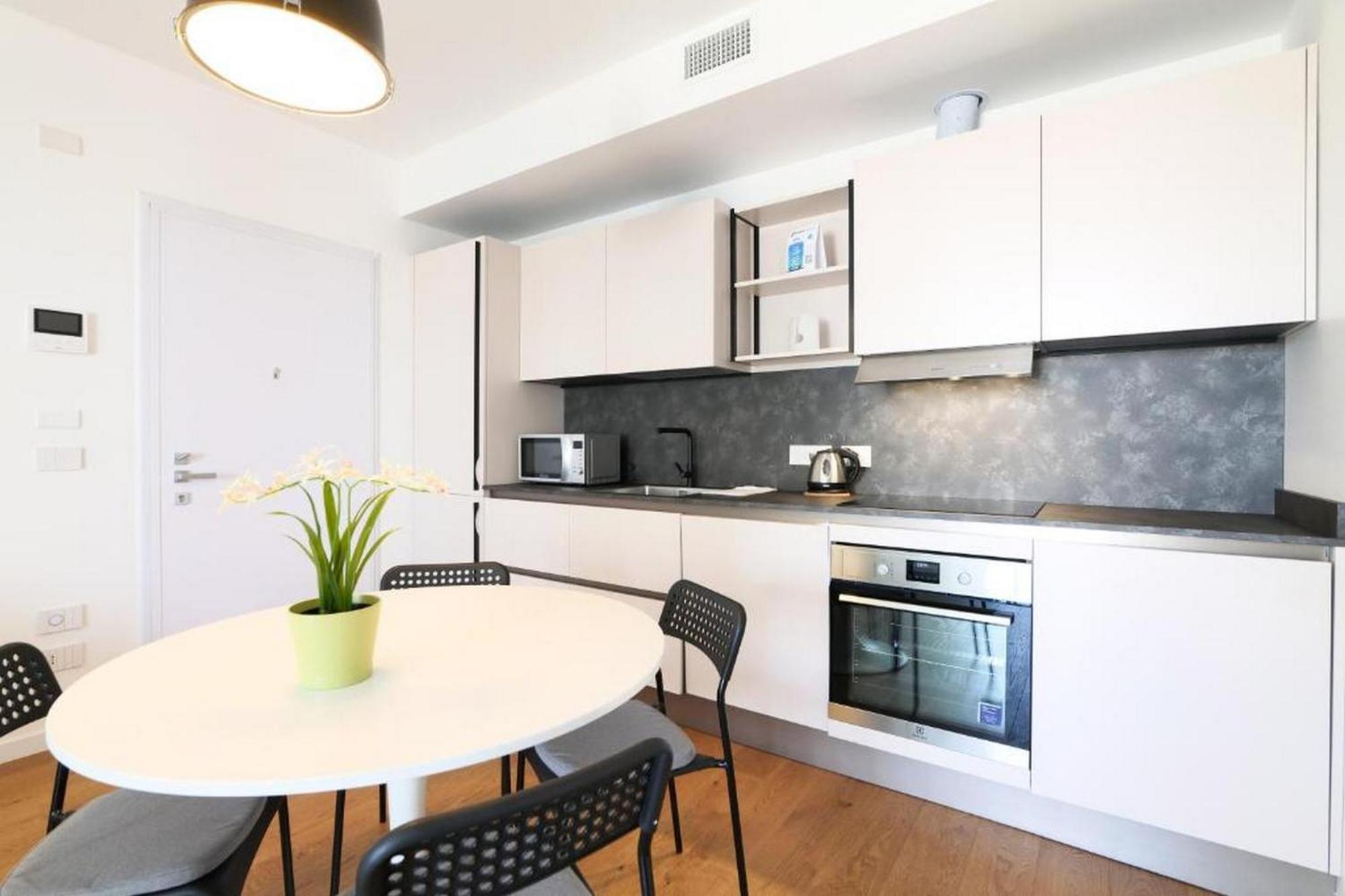 Lovely Terrace Apartment - Porta Romana District Milano Esterno foto