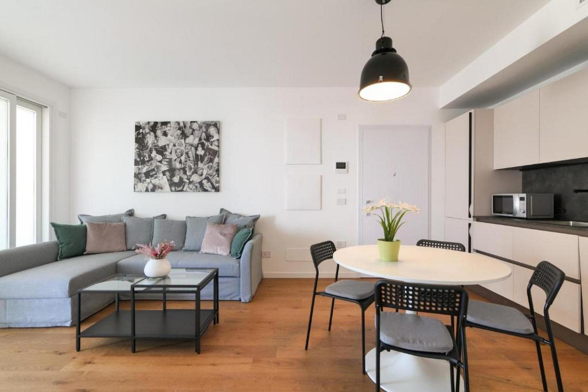 Lovely Terrace Apartment - Porta Romana District Milano Esterno foto